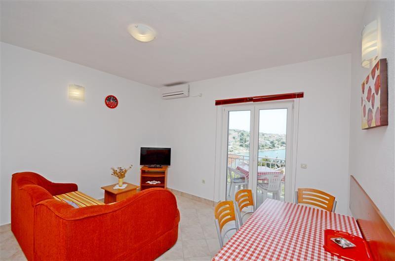 Apartment Pisac Razanj